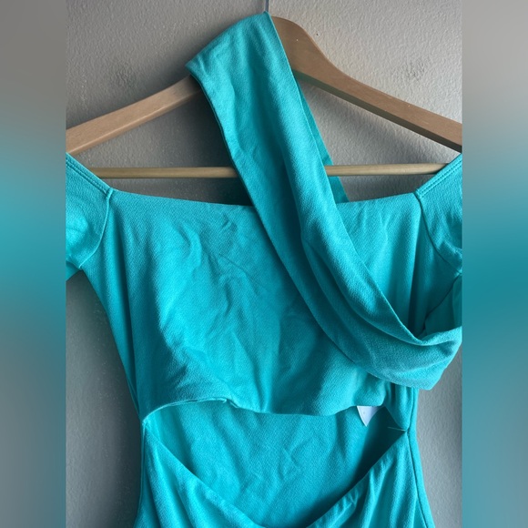 New Naked Wardrobe Green Blue Bodysuit Size Medium - Picture 2 of 8